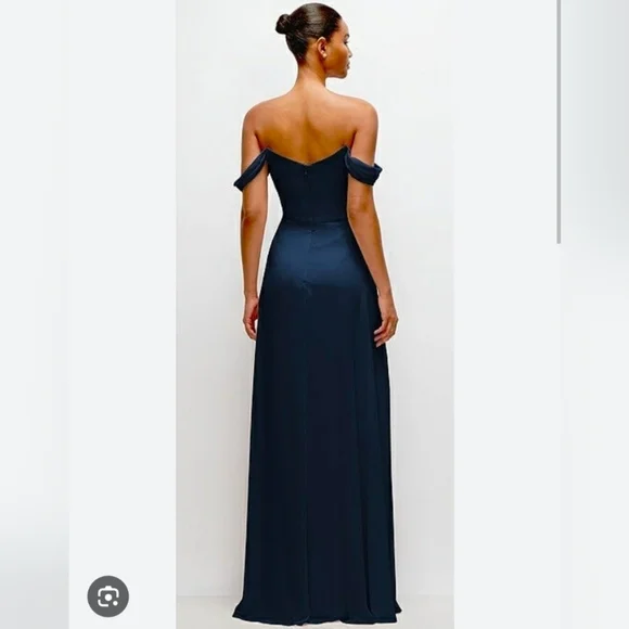 AFTER SIX Women’s Off the Shoulder Evening Gown Navy Blue Size 6 R NWOT - Picture 2 of 11